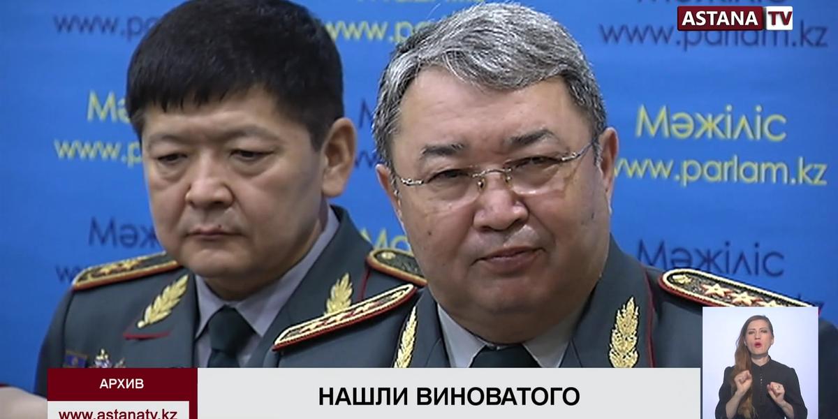 Бывший министр обороны уволен из системы Вооруженных Сил после трагедии в Арыси