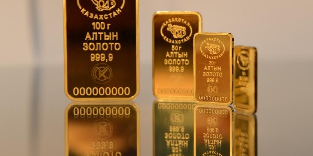 Рекордное число золотых слитков скупили казахстанцы