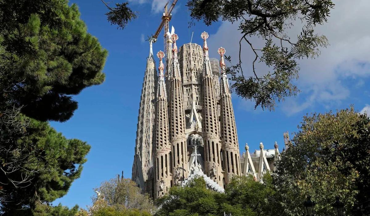 Рекорд среди долгостроев: в Испании спустя 140 лет завершают возведение собора