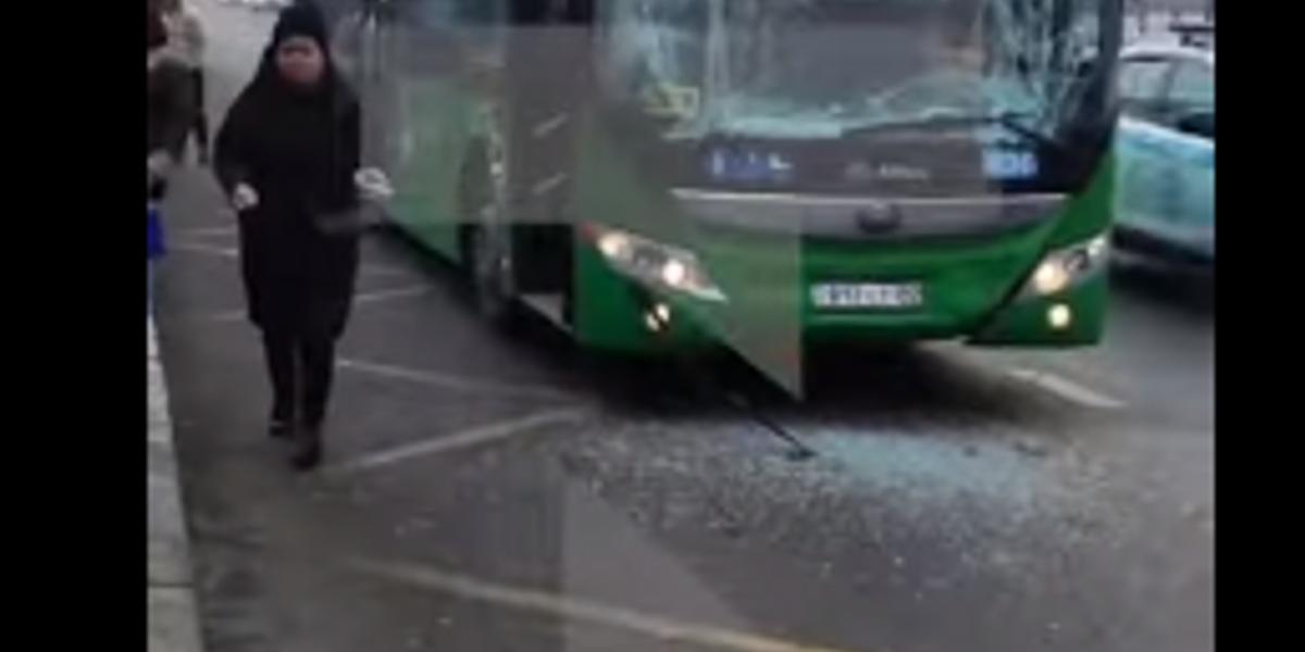 Два автобуса столкнулись в Алматы
