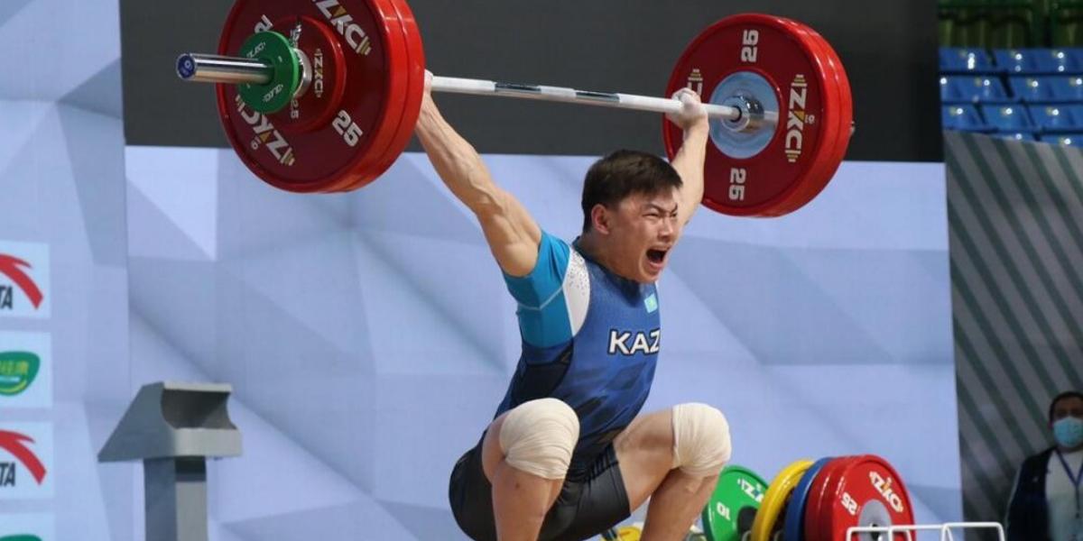 Казахстанского олимпийца дисквалифицировали на восемь лет за допинг