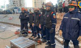 Спасатели Казахстана приступили к поисково-спасательным работам в Турции
