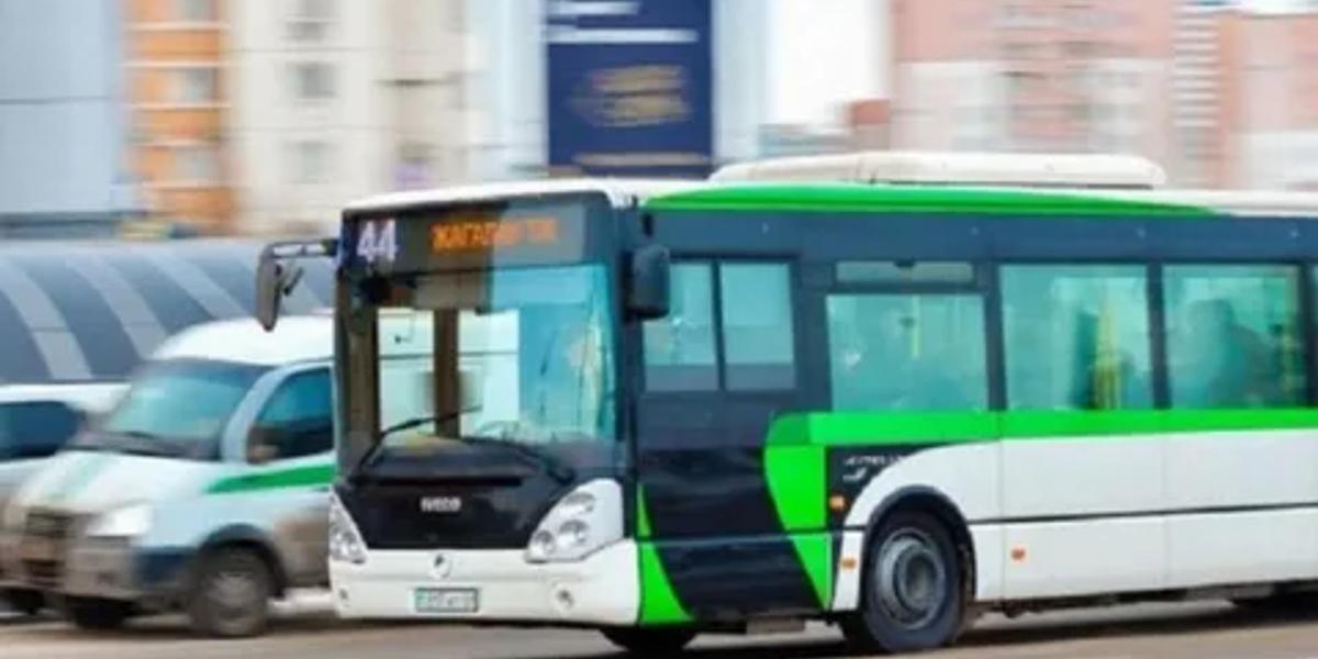 Астанада кейбір автобустар бір ай тегін жүреді