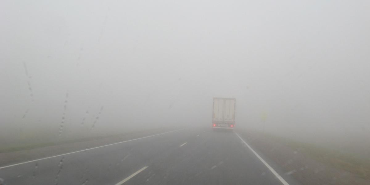 Выезд из Астаны на Караганду закрыли из-за тумана