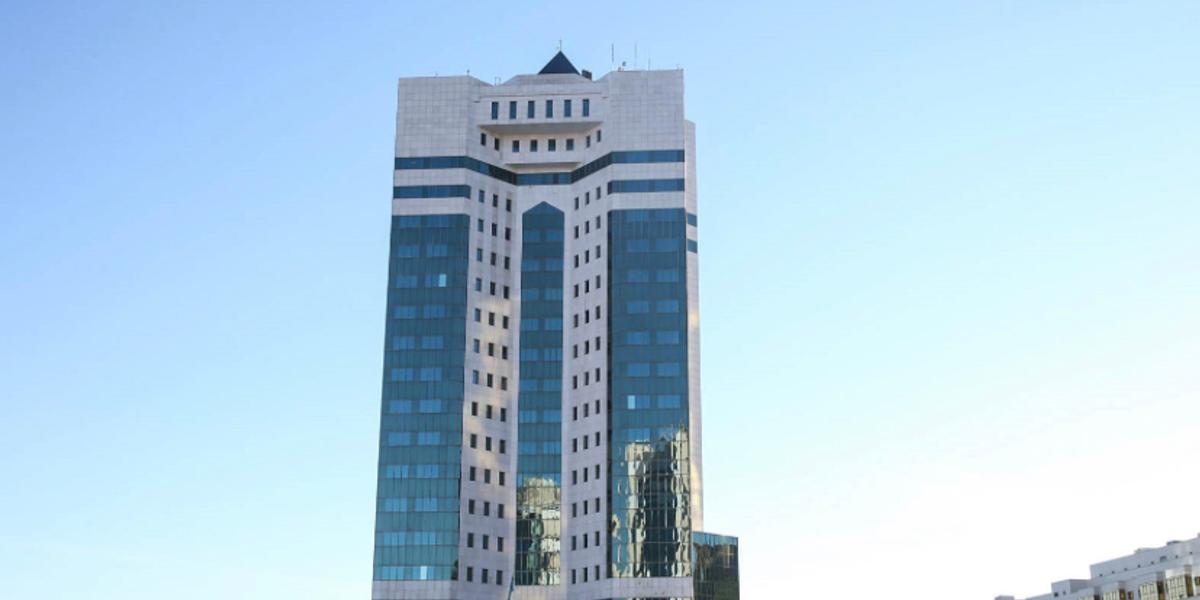 Правительство Казахстана сложило свои полномочия