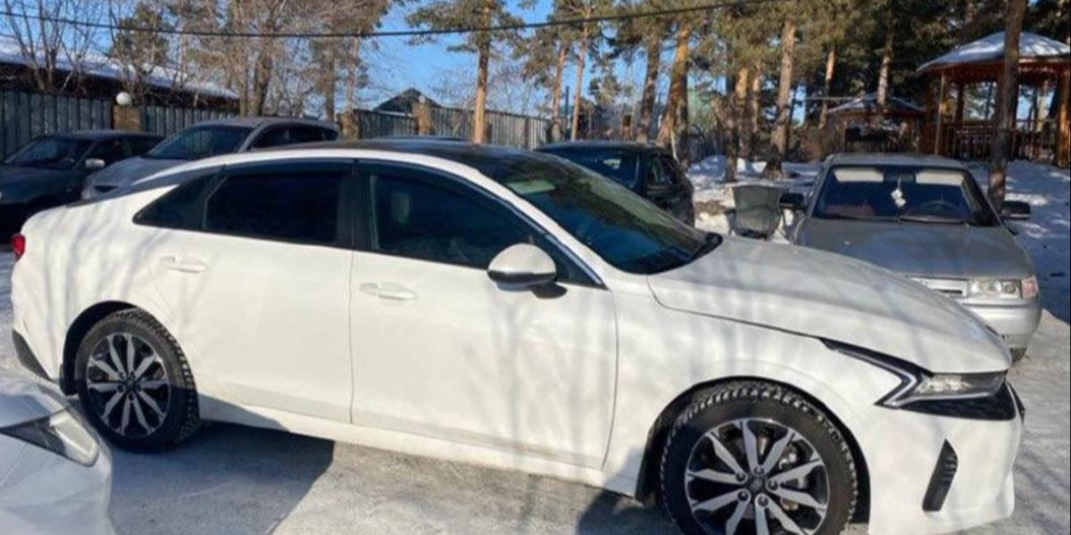 Угнанные авто из России продавали казахстанцам