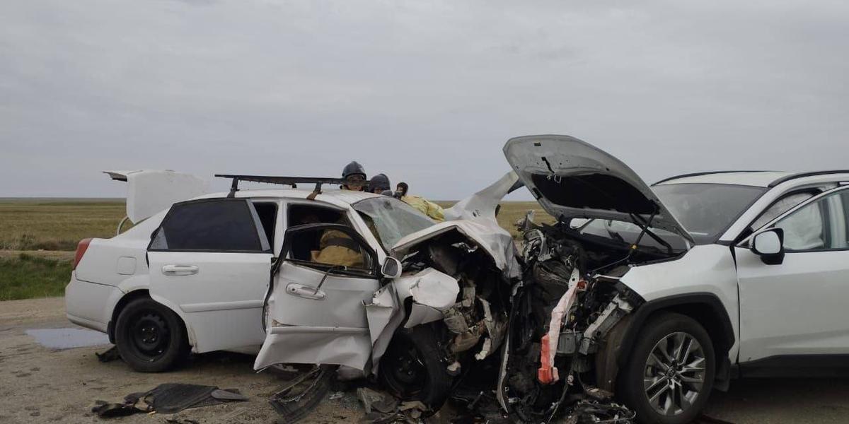 Два иностранца погибли на дороге в Актюбинской области