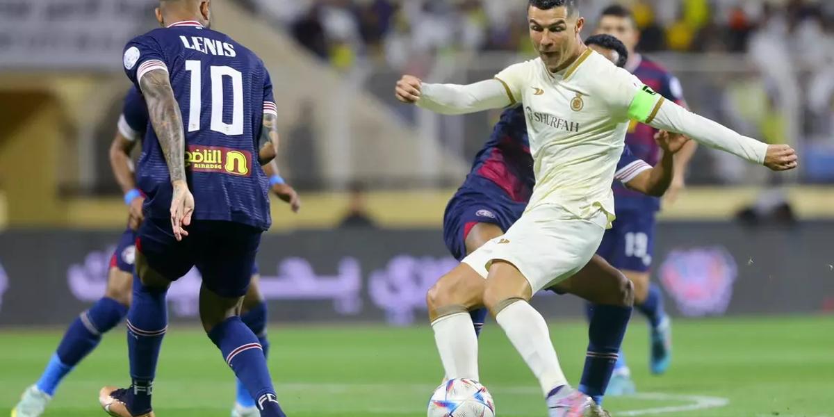 Португалия құрамасы Сауд Арабиясында доп тебетін Роналдуға қатысты шешім қабылдады