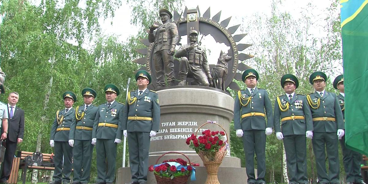 Подвиг легендарного казбата, выполнявшего миротворческую миссию в Таджикистане, почтили в столице