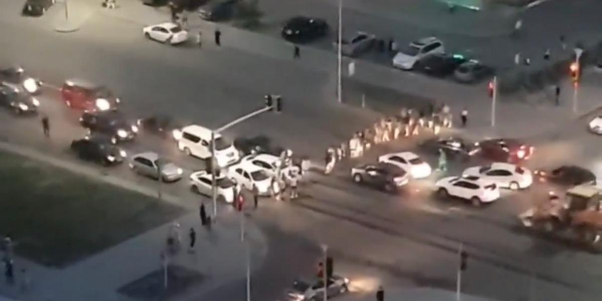 Астанчан пугают штрафами и арестом за перекрытие дорог