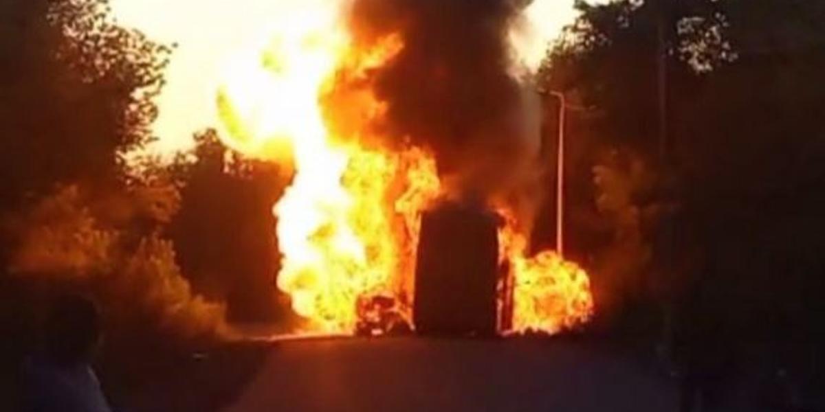 Страшное ДТП в области Абай: водитель внедорожника сгорел заживо