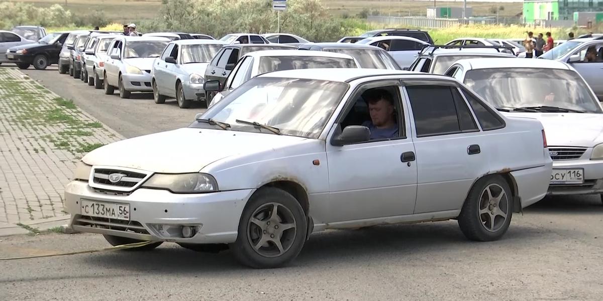 1700 нелегализованных автомобилей в Казахстане отправили на штрафстоянки из-за отсутствия страховки