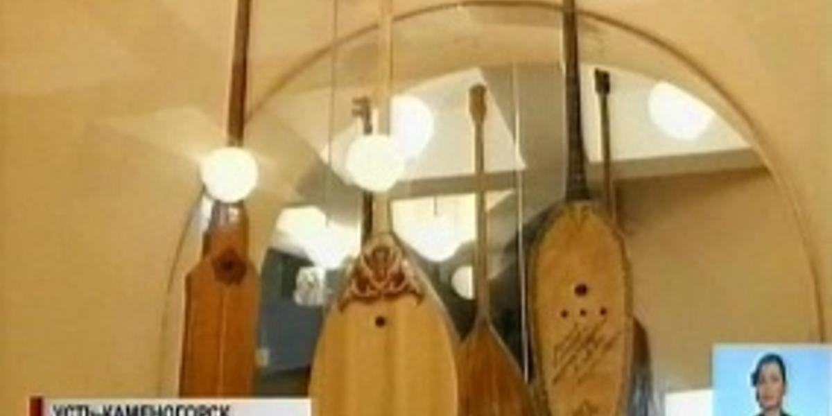 В Усть-Каменогорске на выставке впервые представлены древние казахские национальные инструменты