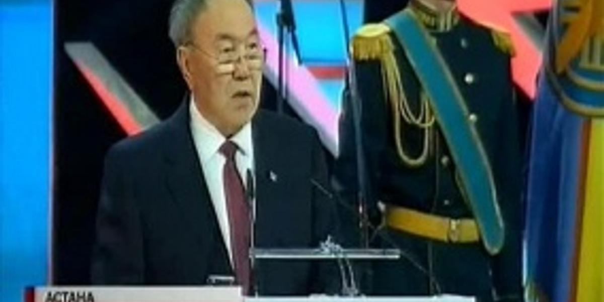 Президент қазақстандықтарды Отан қорғаушылар күнімен құттықтады