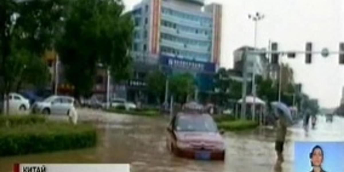 Более 800 тысяч людей пострадало при наводнении в китайской провинции Цзянси