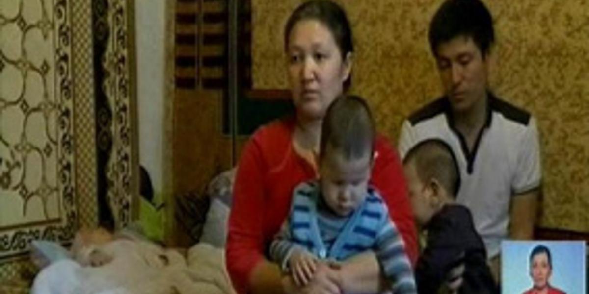 Жительница Алматы обвиняет врачей в слепоте своих близнецов 