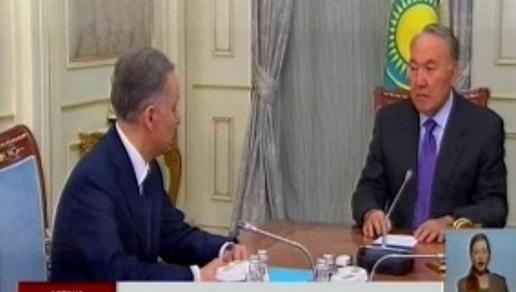 Н.  Назарбаев принял спикера Мажилиса Парламента 