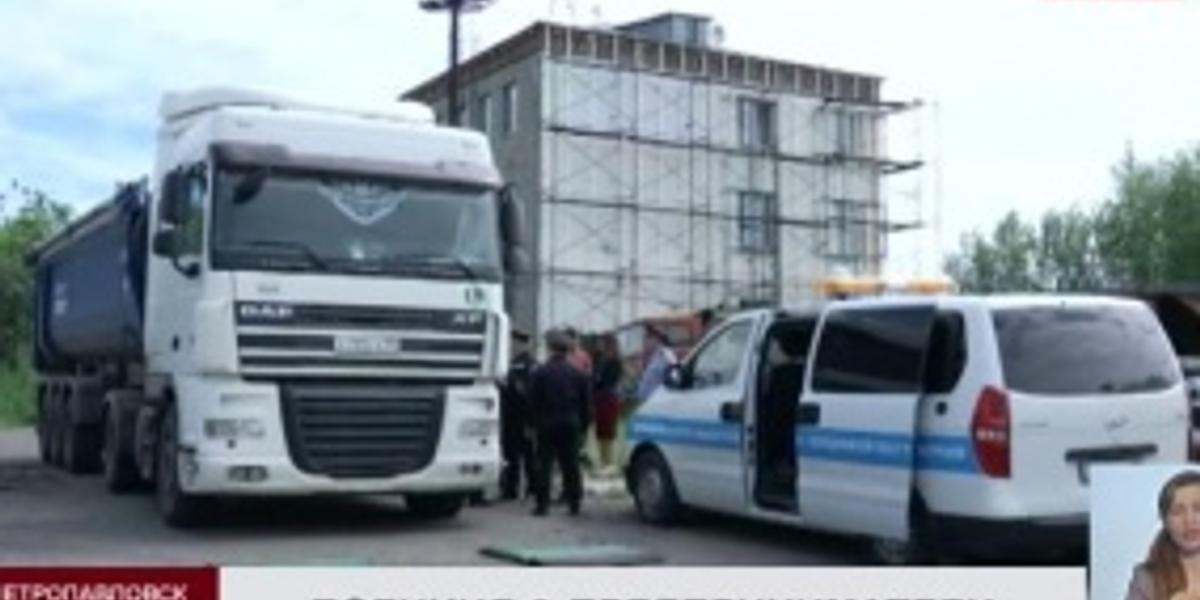 В Северном Казахстане предприниматели жалуются на задержание  14 грузовиков