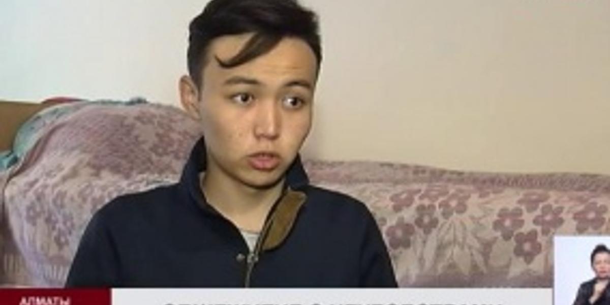 Некоторые студенты политехнического университета Алматы вынуждены жить в читальных залах  